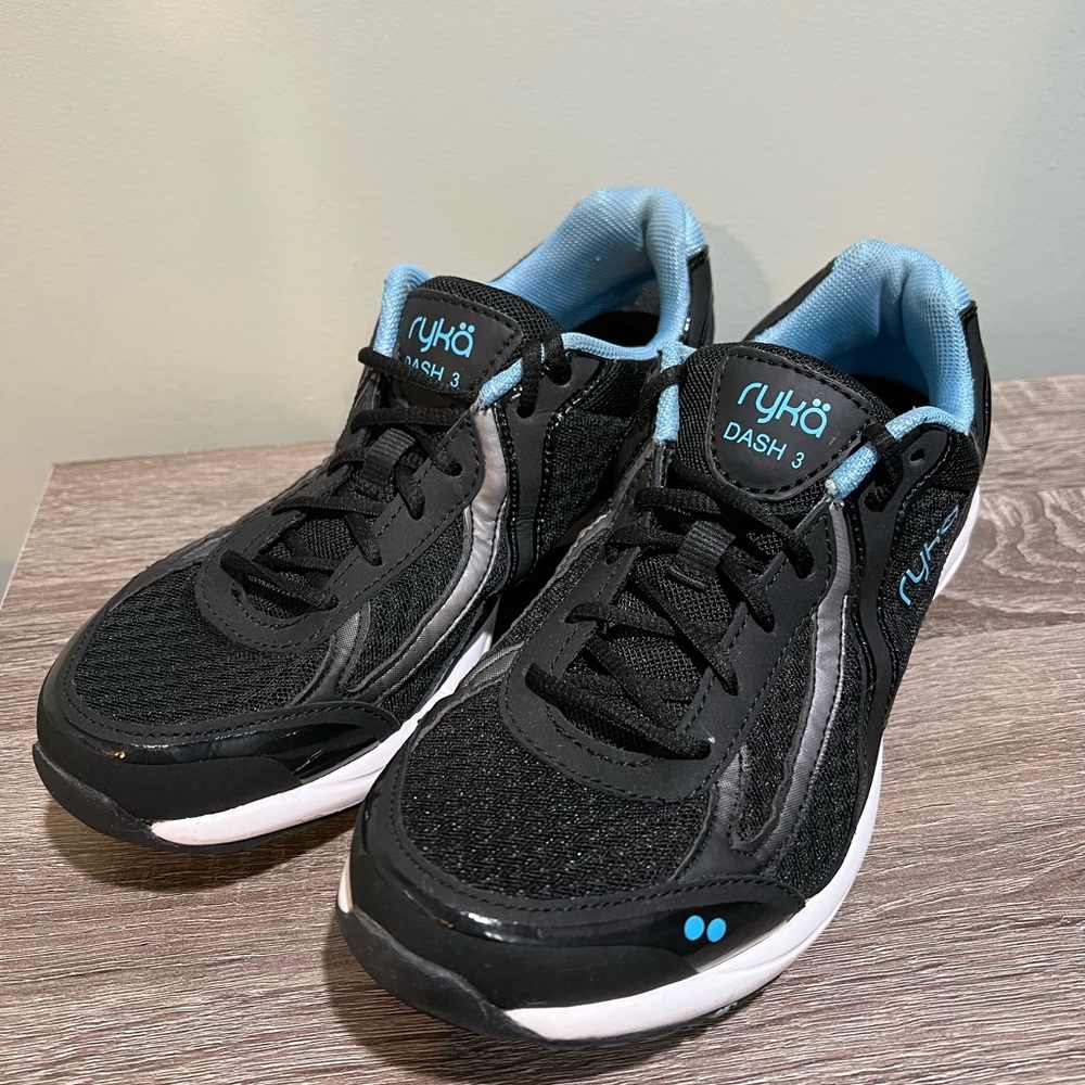 Ryka Dash 3 Sneaker Women’s size: 7.5